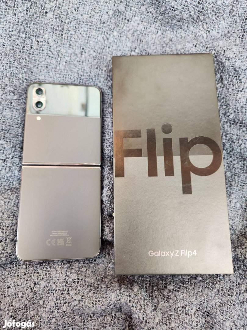 Új Állapotú! Samsung Galaxy Z Flip 4 Dualsim, 128/8GB Fekete (Garis)