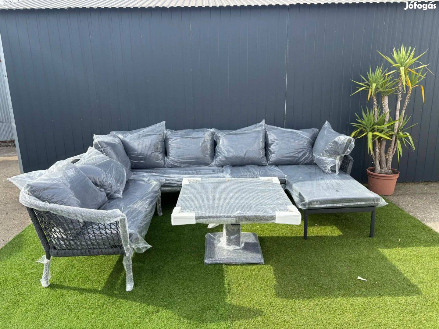 Új Ambia Garden aluvázas kertibútor kertigarnitúra emelhető