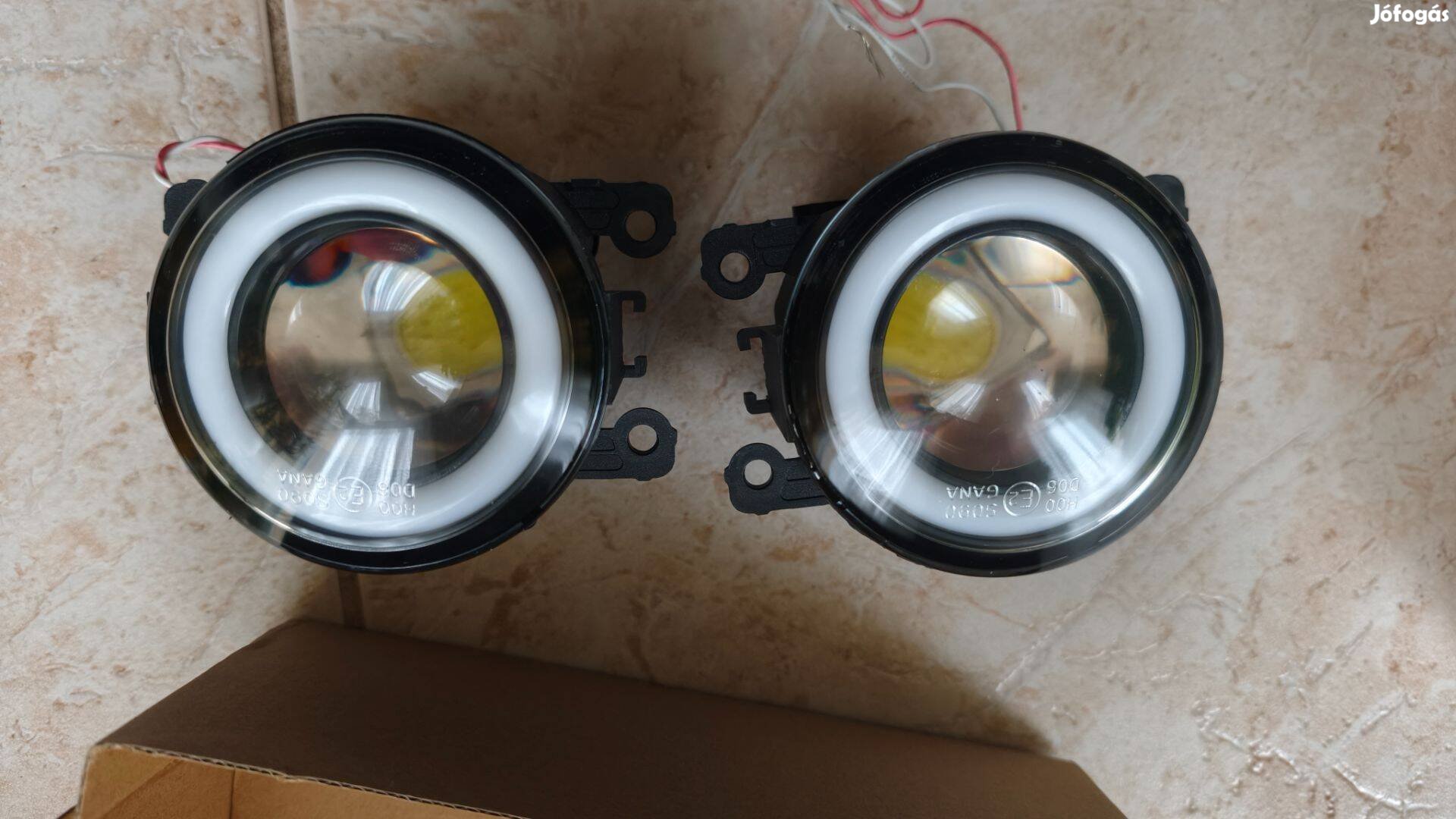 Új Angel Eyes DRL angyalszemes LED nappalifény + ködlámpa Ford Dacia