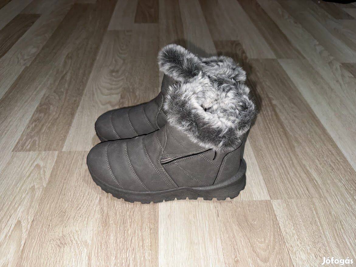 Új Anna Field bélelt csizma 39 -es