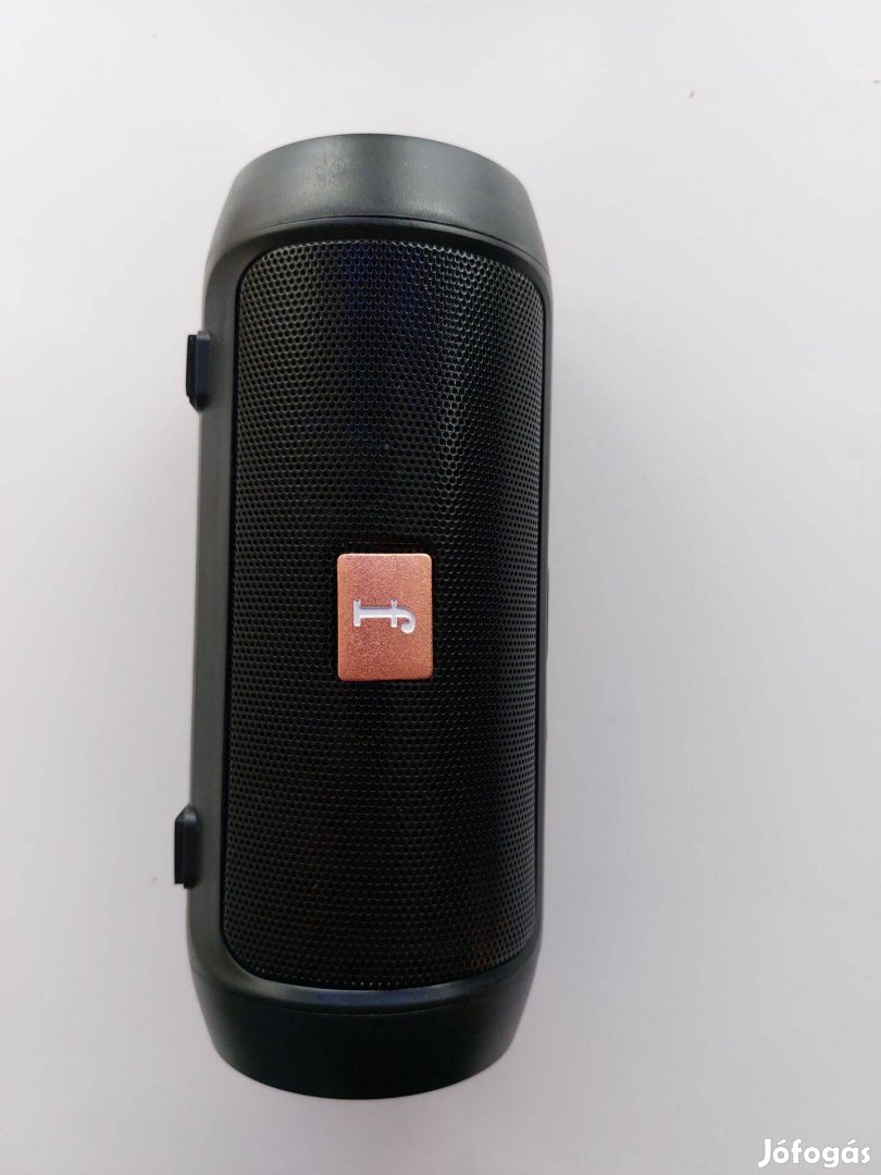 Új Asztali, Bass Boost, USB töltés, Dupla hangszórók