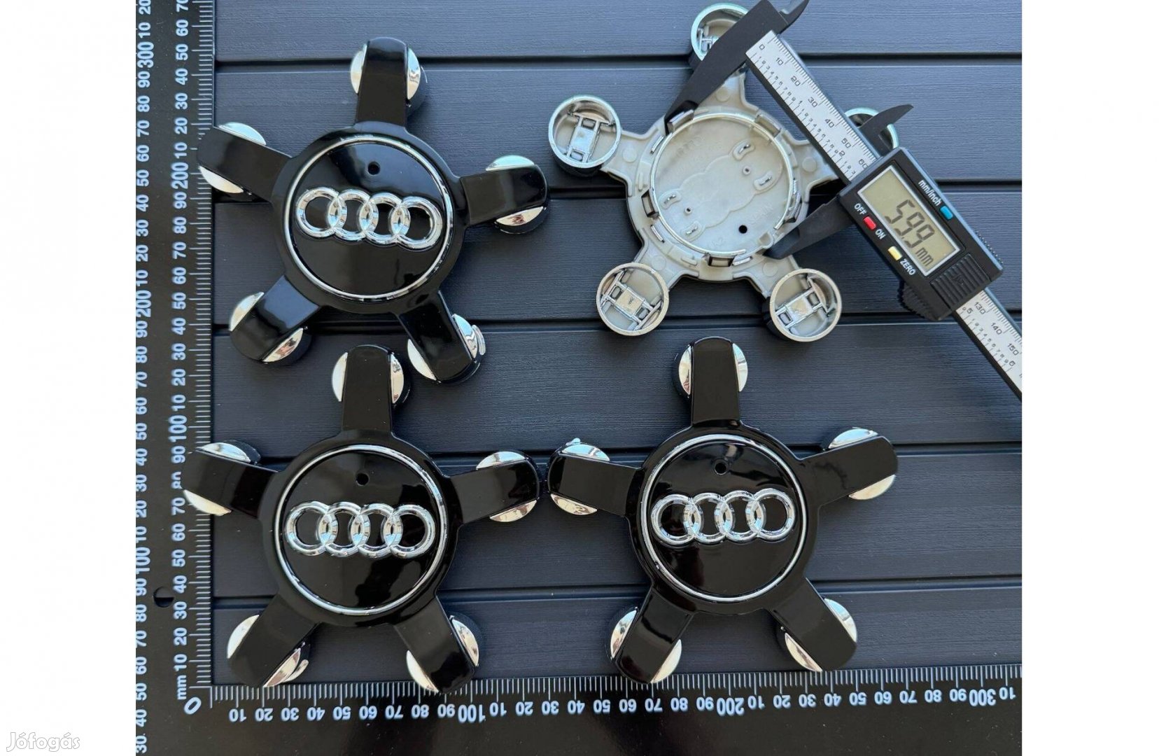 Új Audi 135mm 8R0601165N Felni Alufelni Kupak Felnikupak