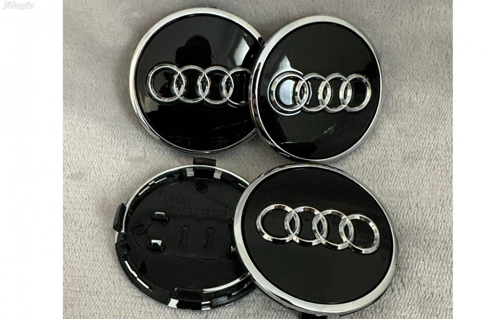 Új Audi 61mm Felni Alufelni Közép Kupak Felnikupak 4M0601170JG3 Sapka