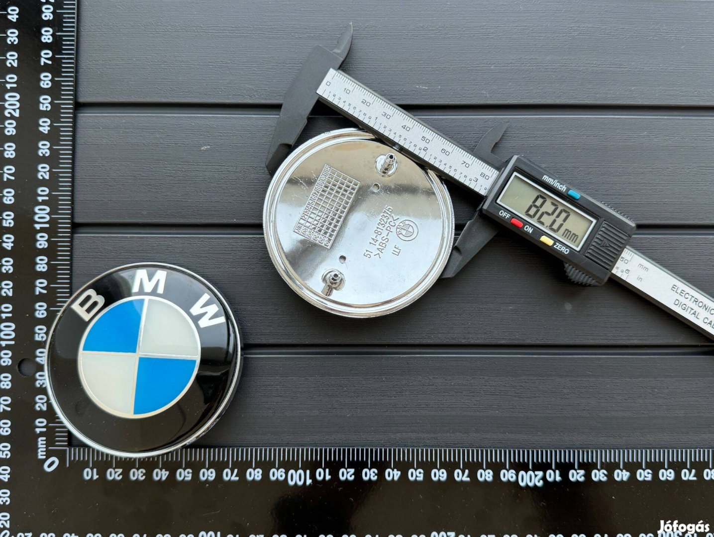 Új BMW 74mm 82mm Embléma JEL logó felirat