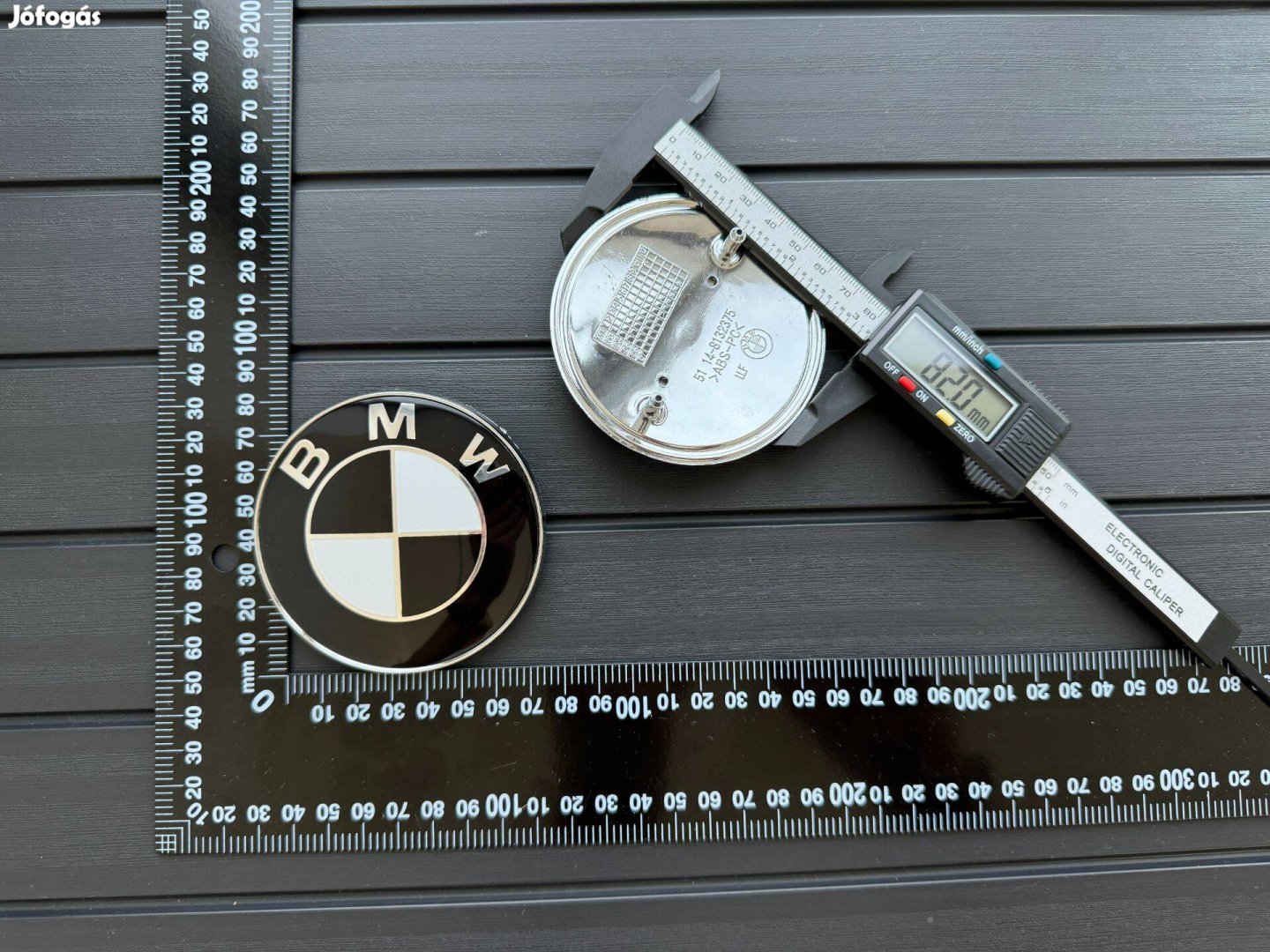 Új BMW 82mm Csomagtartó Gépház Géptető Motorháztető Embléma JEL Logo c