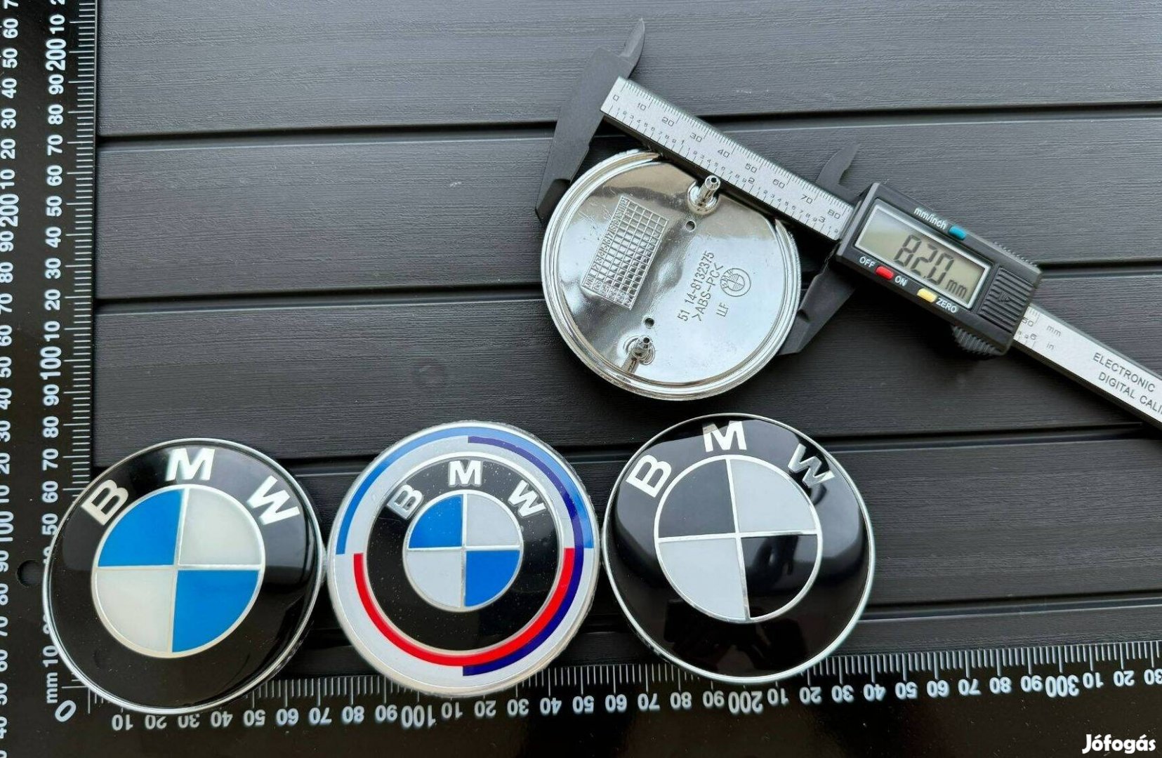 Új BMW 82mm Gépház Motorház Csomagtartó Embléma Jel logo 51148132375 a