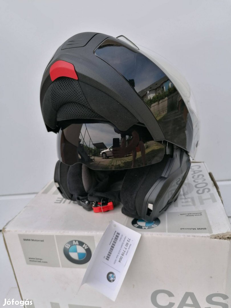 Új BMW System 6 Bukósisak felhajtható állú, napszemüveges
