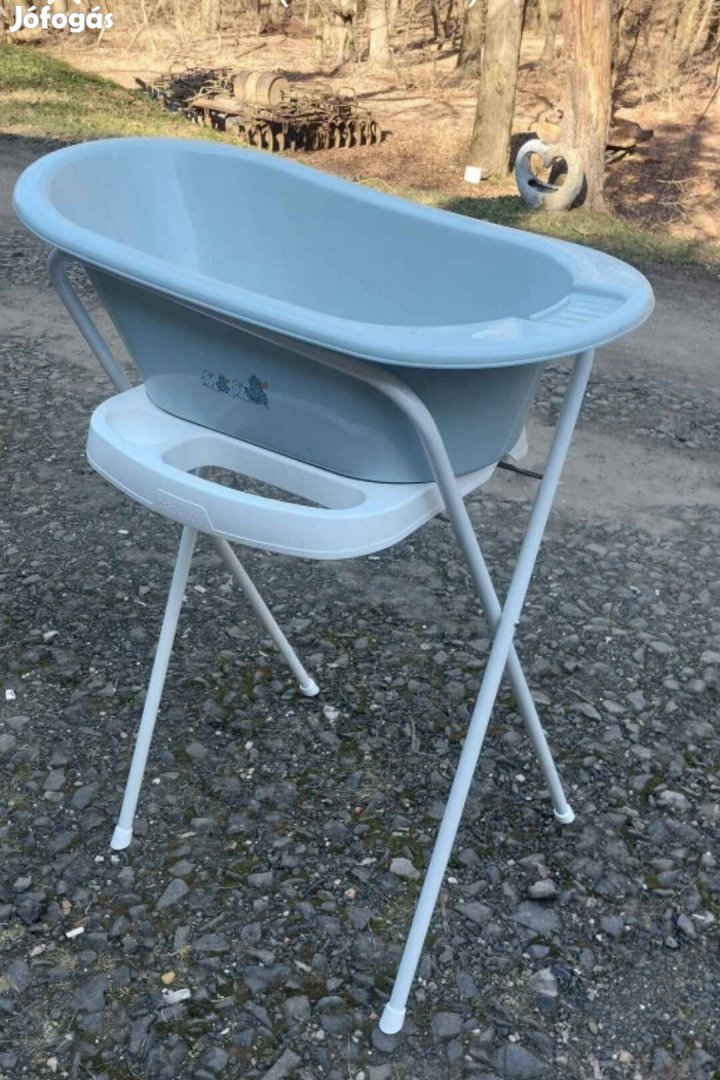 Új Bébéjou fürdökád állvánnyal