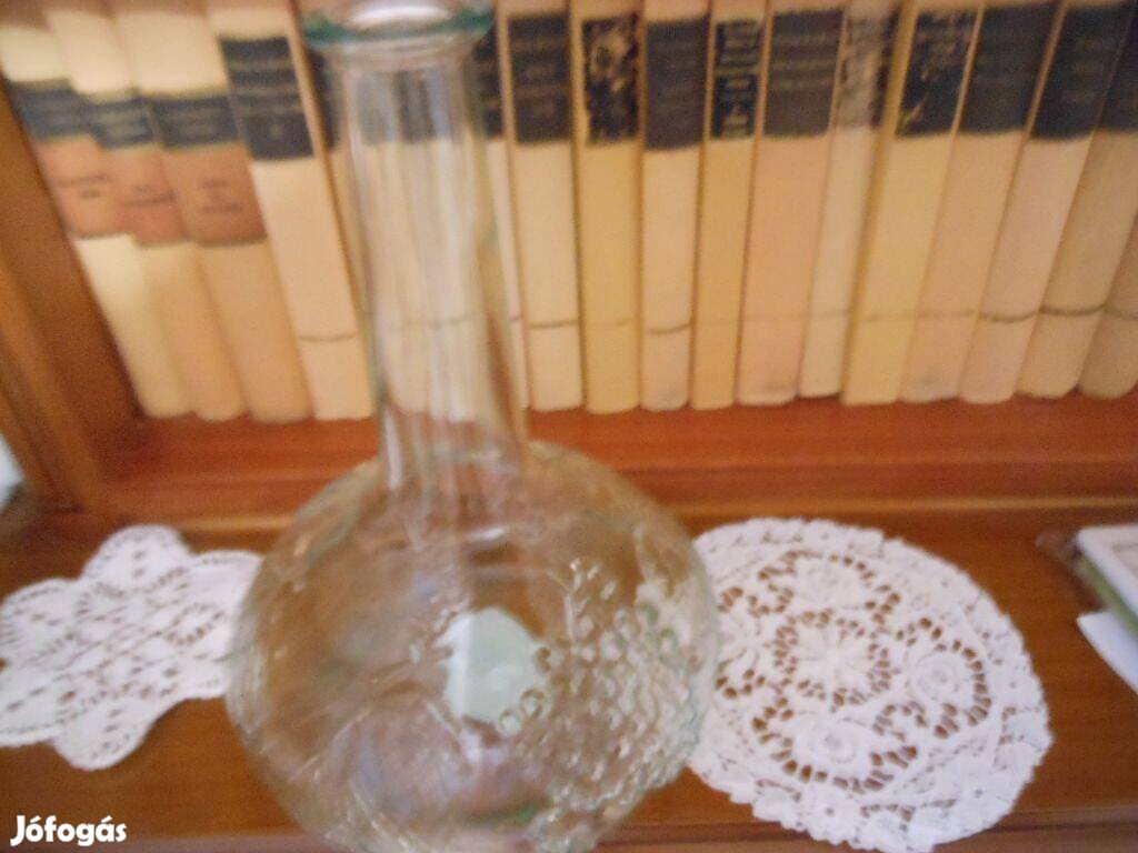 Új Bermioli Rocco olasz szőlőmintás dekantáló zöldesüveg