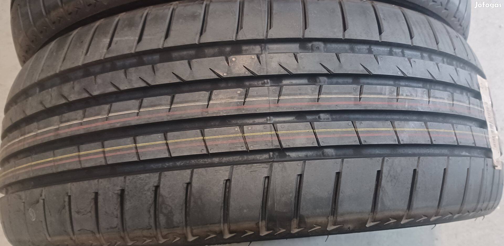 Új Bridgestone Alenza 001 235/45 R20 nyári gumik 145e./4db