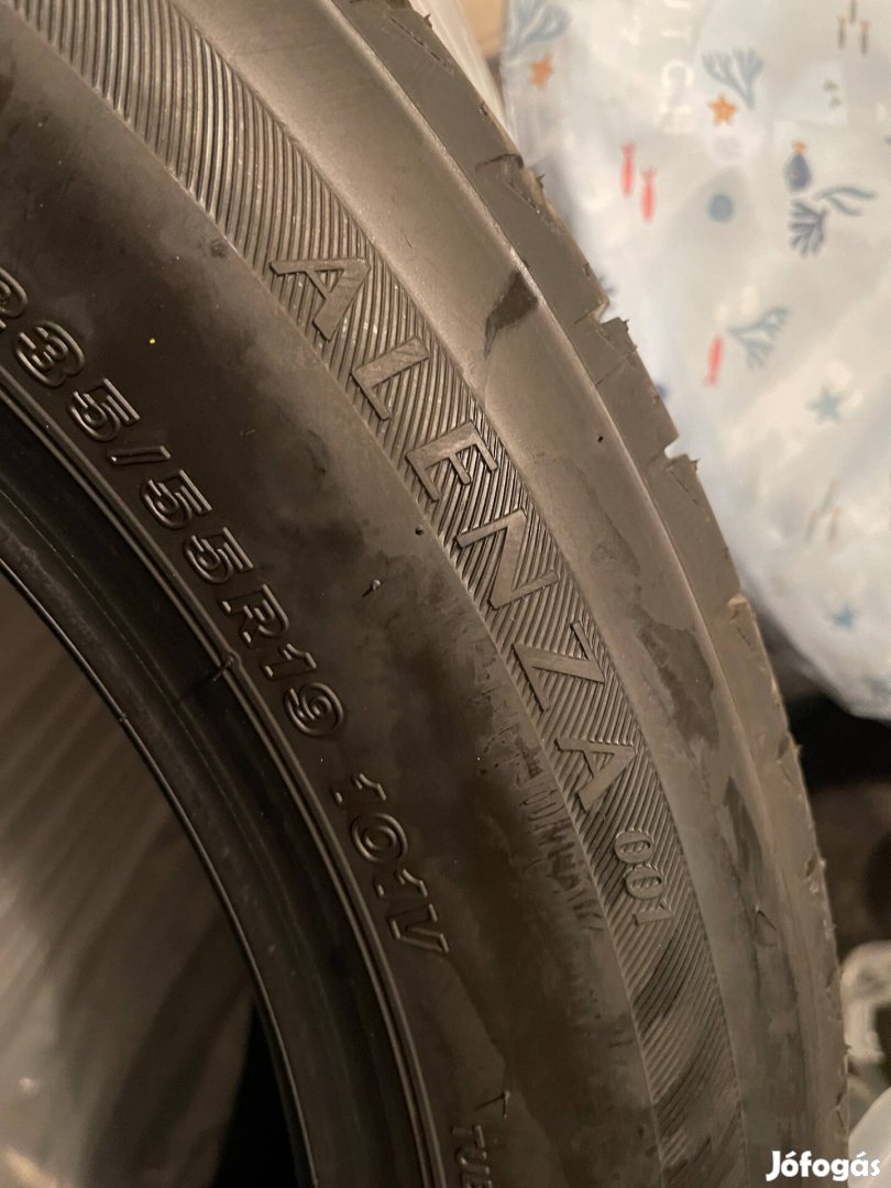 Új Bridgestone Alenza 235/55 R19 101V nyári gumi eladó