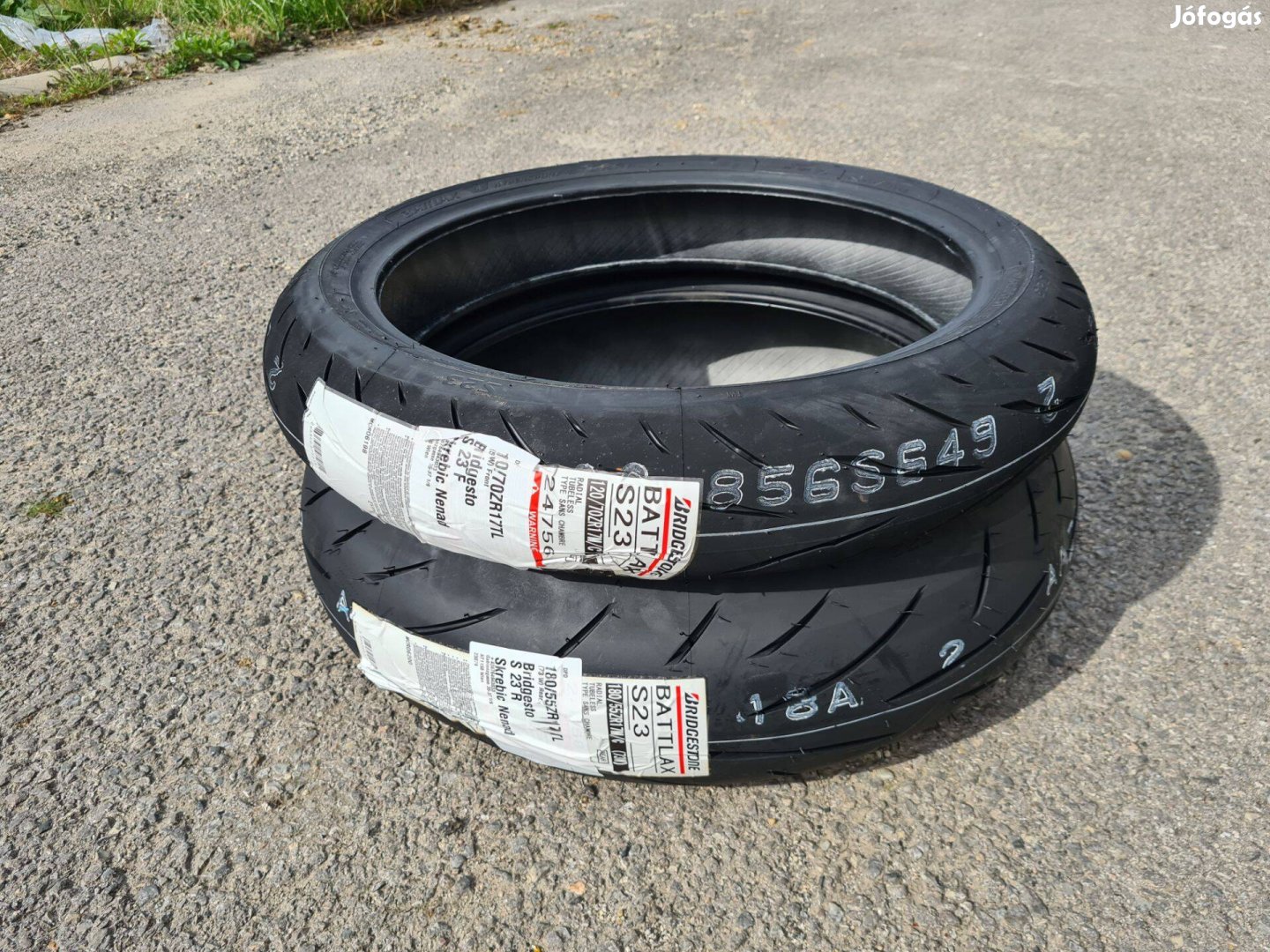 Új Bridgestone Battlax Hypersport S23 motorgumi 120/70R17 és 180/55R17