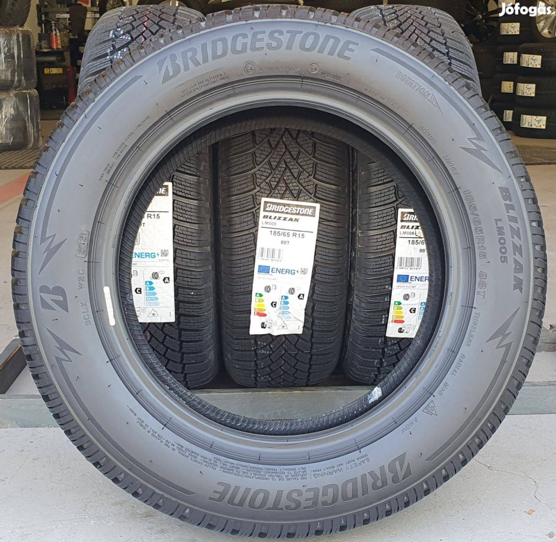 Új Bridgestone Blizzak 185/65 R15 téli gumi 4db /T163