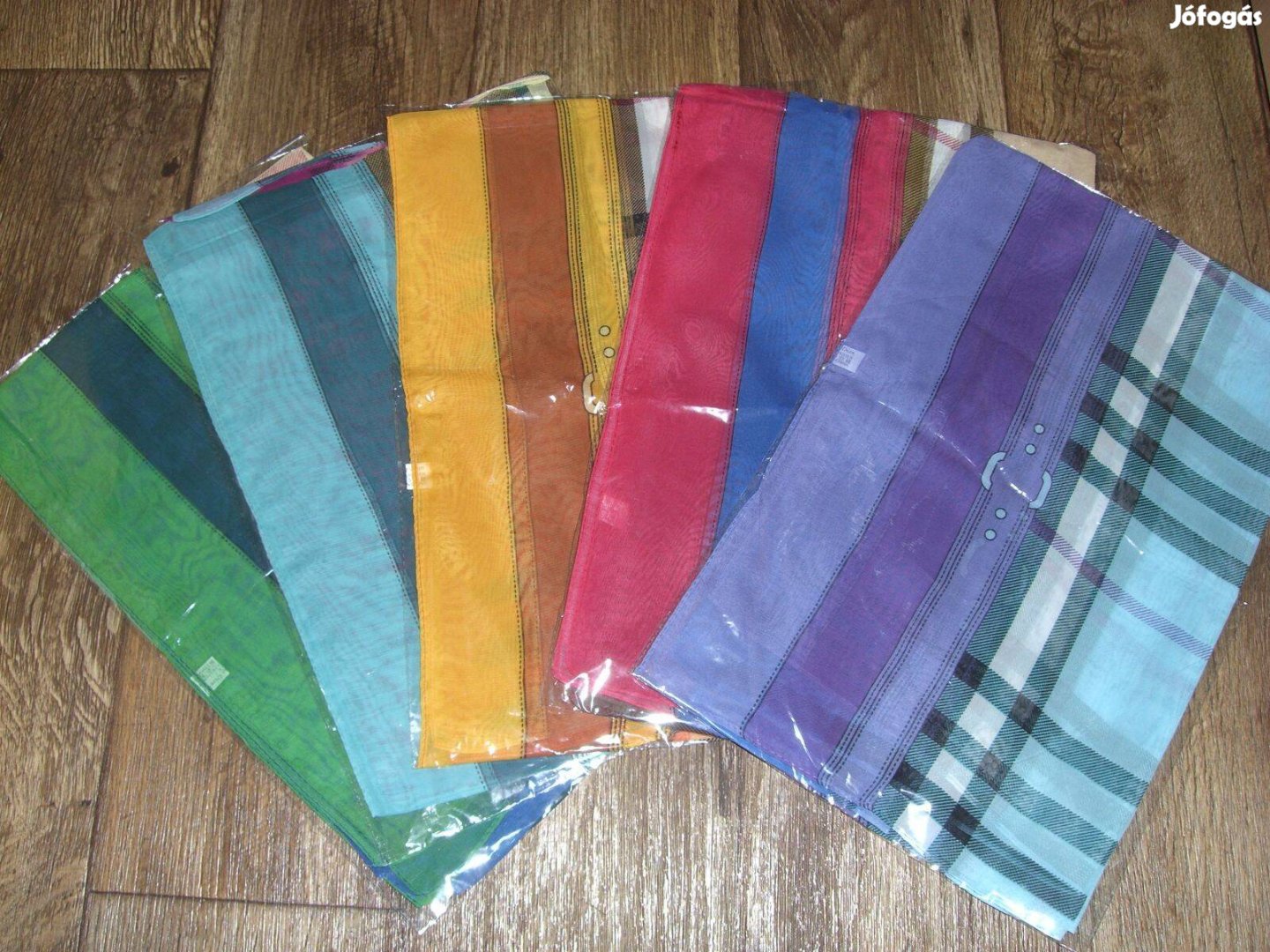 Új Burberry mintás kockás vékony sál kendő - 5 szín