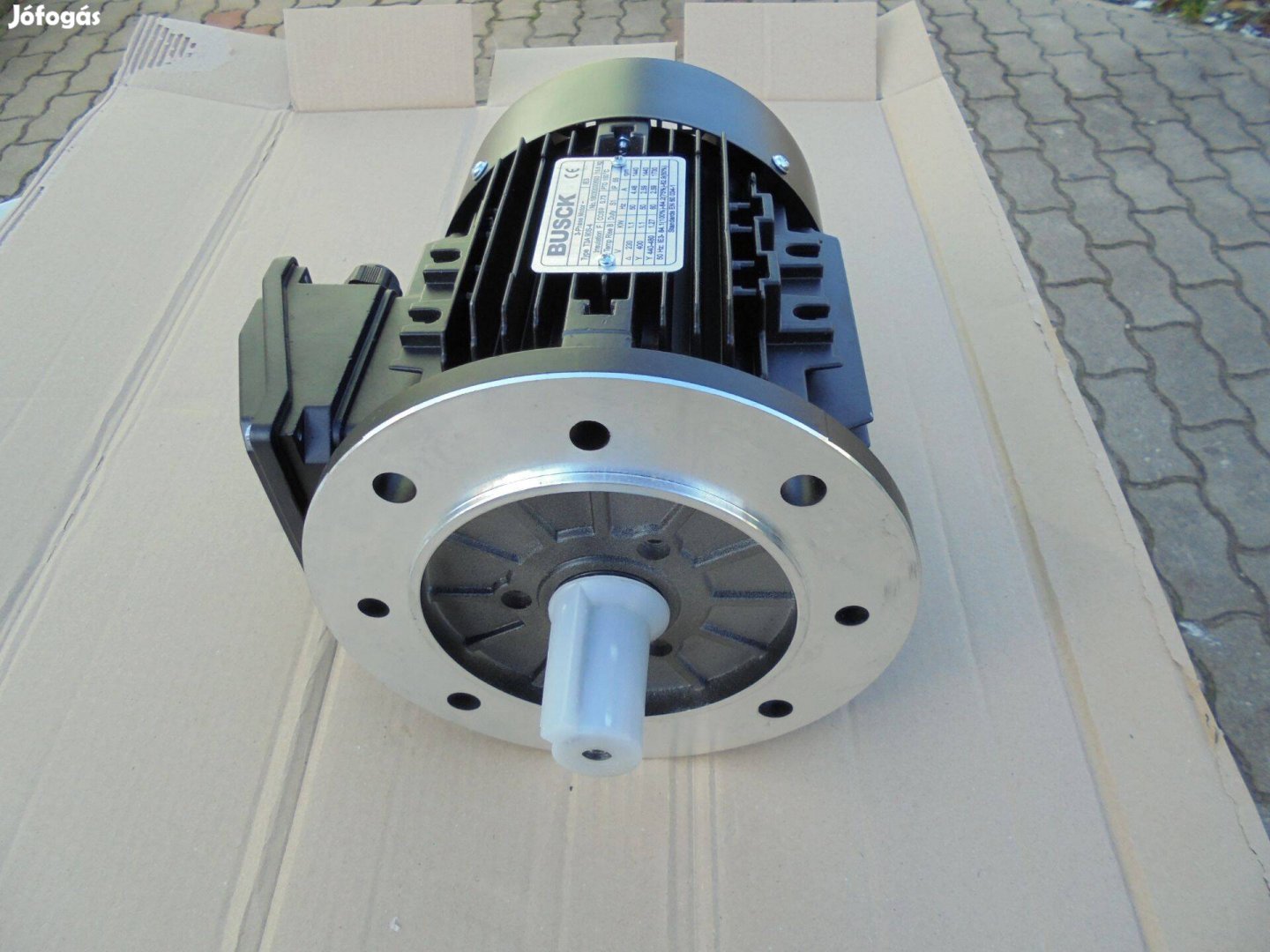 Új Busck 1.1 kw -os villanymotor eladó