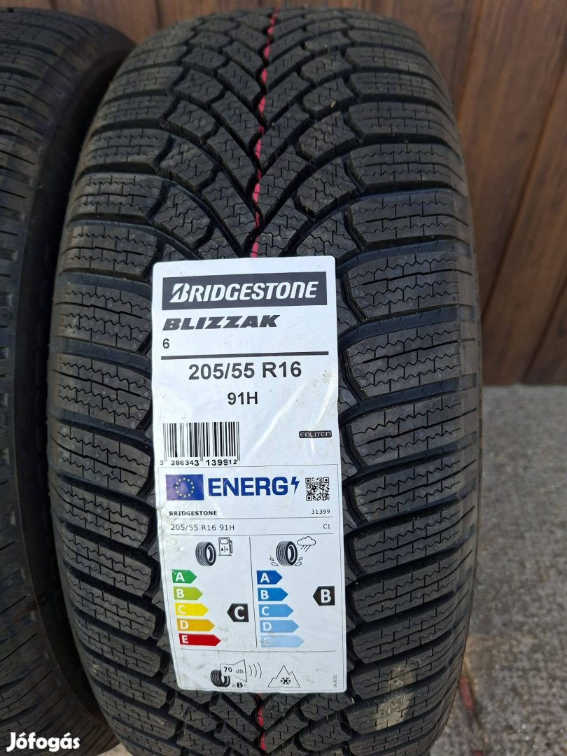 Új Címkés 205/55 R16 Bridgestone Téli gumi 205/55/16