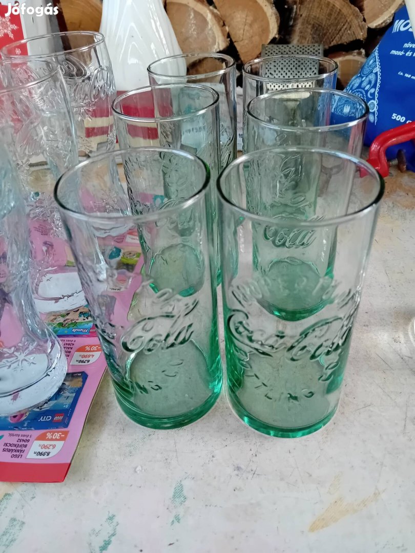 Uj Coca Colas poharak