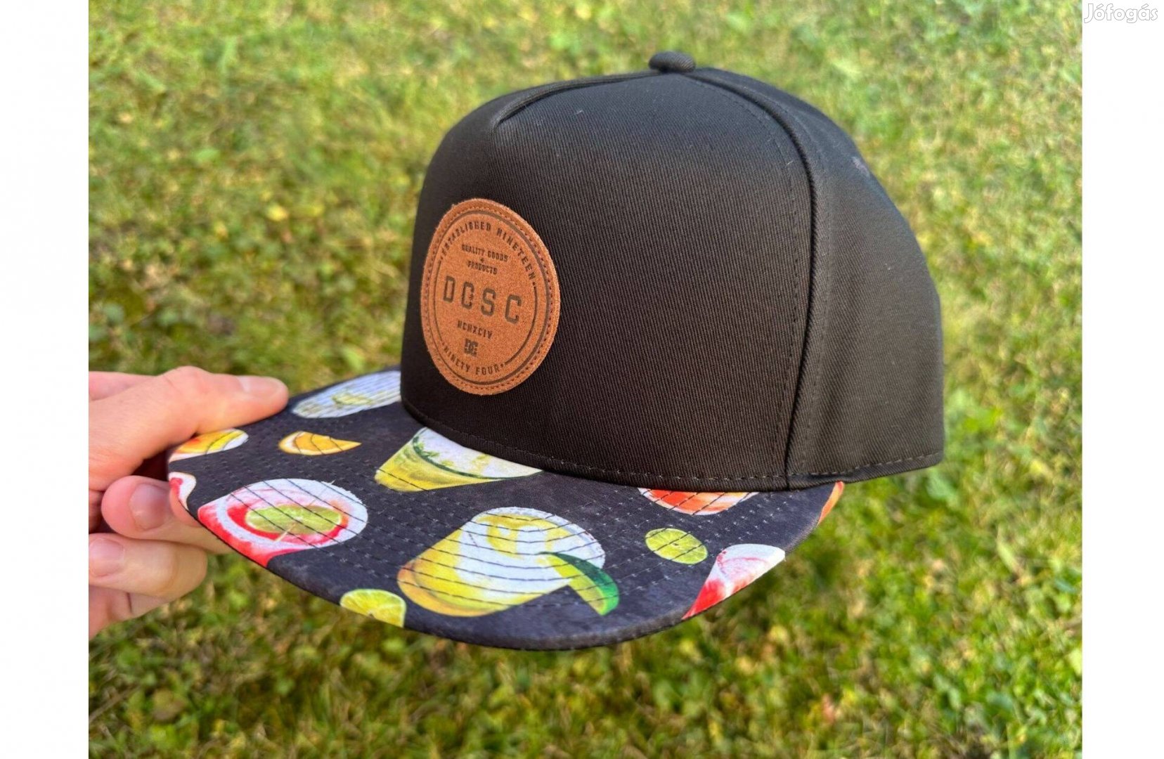 Új DC Shoes feketecocktail mintás, party sapka, snapback,