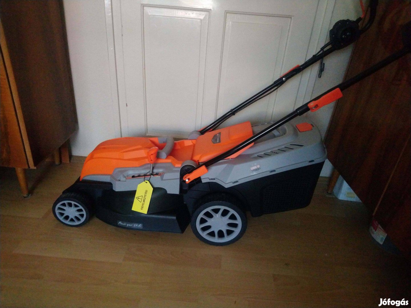 Új Daewoo 2000W elektromos fűnyíró 2 év garival (Dlmj2000EC)