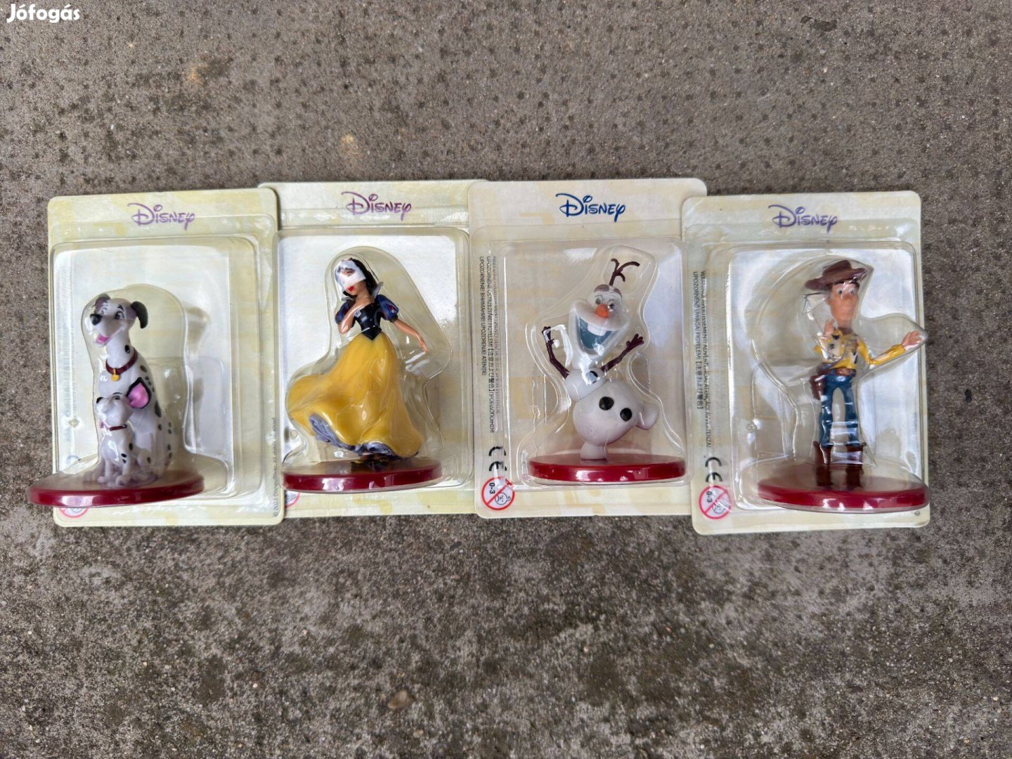 Új Disney Woody Olaf Hófehérke 101 Kiskutya Figura Játékfigura