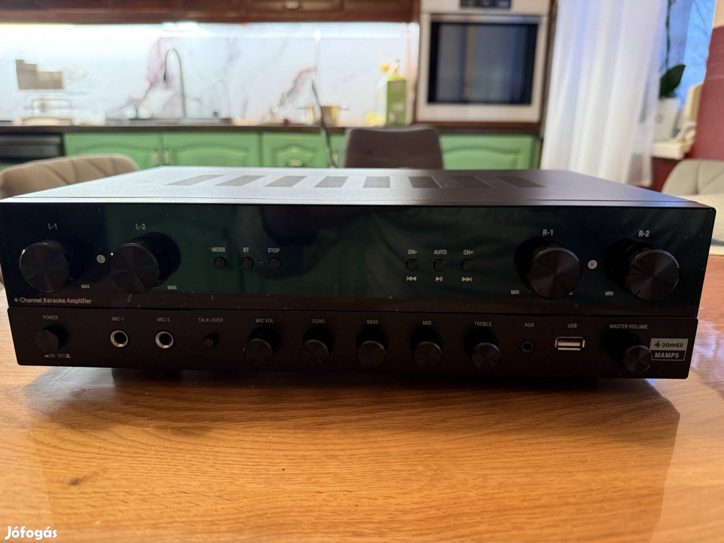 Új Donner MAMP5 - 4 Csatornás Bluetooth Karaoke Erősítő