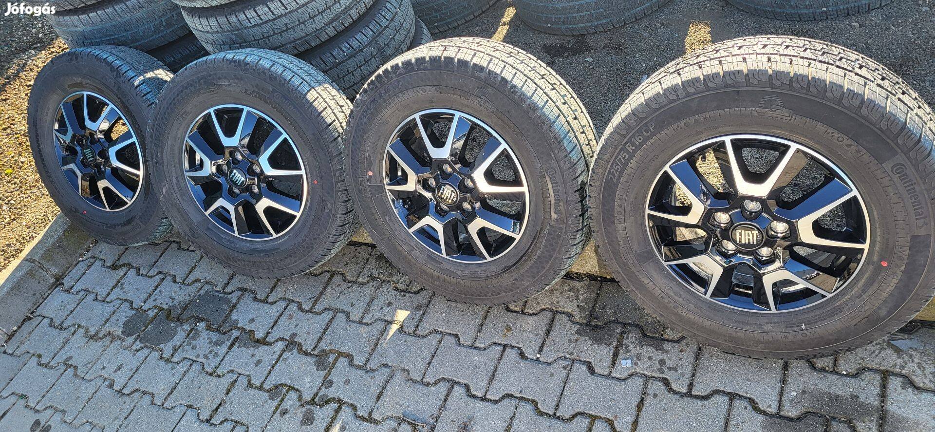 Új Ducato gyári 16 alufelni 5x118 négyévszakos gumi 225/75R16 CP 2024