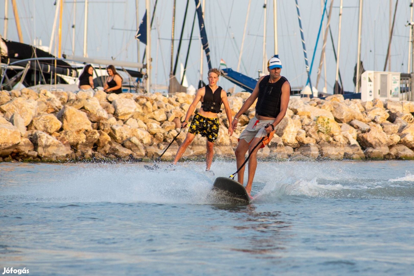 Új Eltron C15 jetboard elektromos szörf