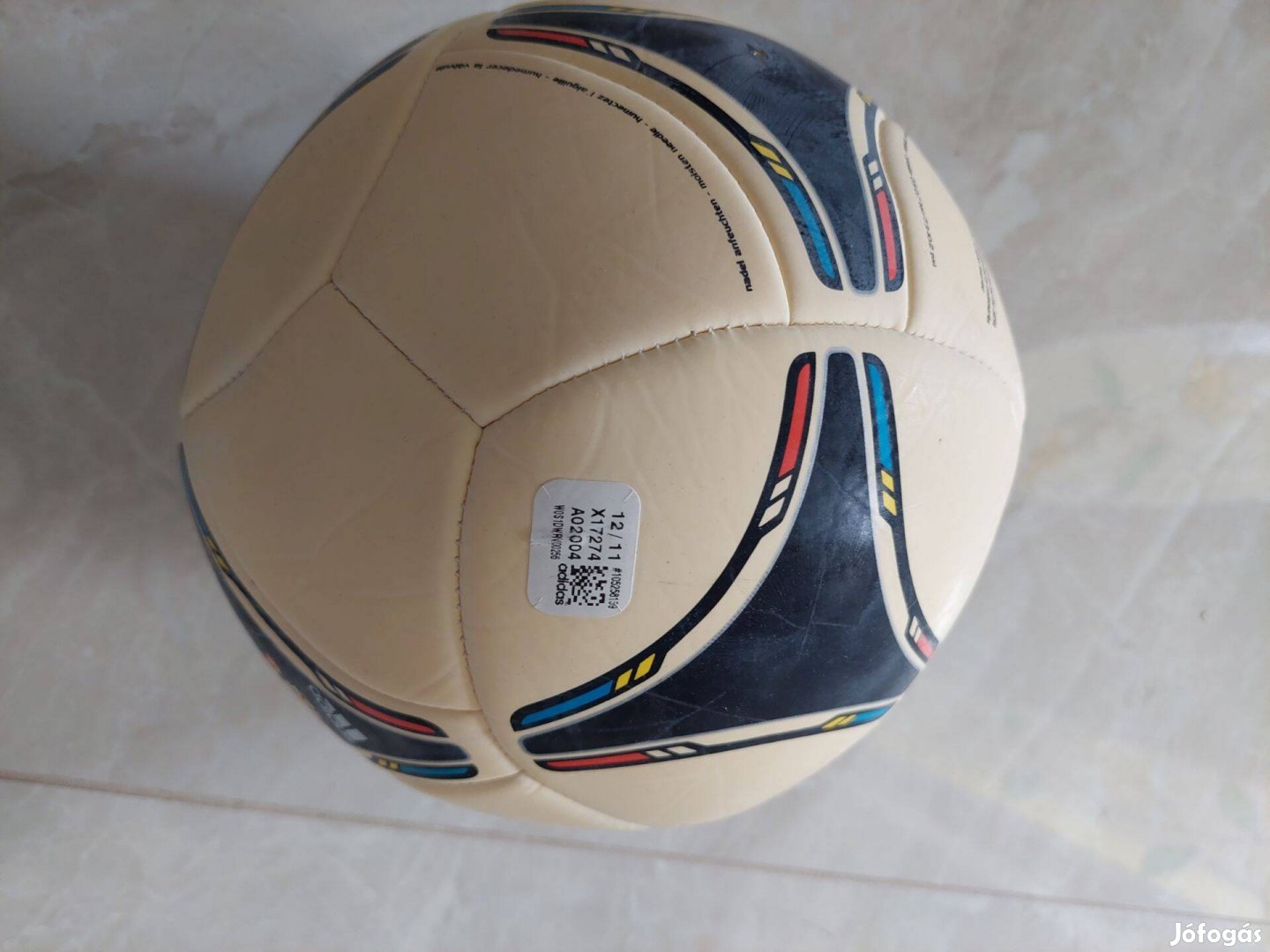 Új Euro 2012-es Adidas tango labda 60 e