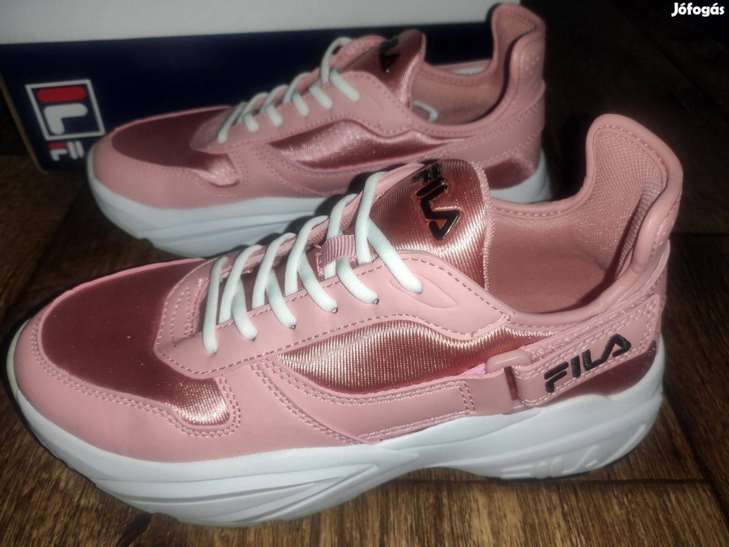 Új Fila cipő - 38
