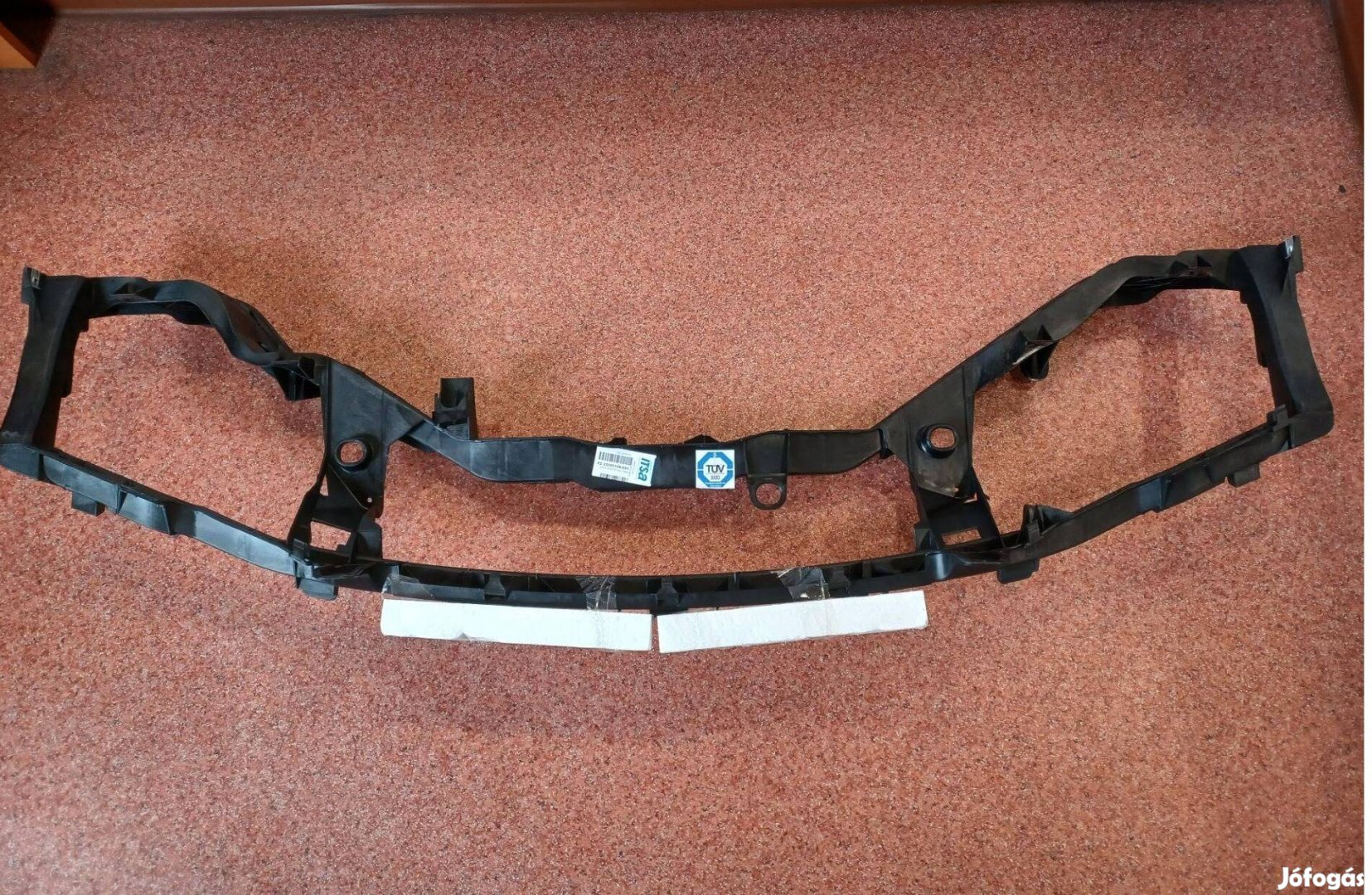 Új Ford Focus MK2 homlokfal zárhíd