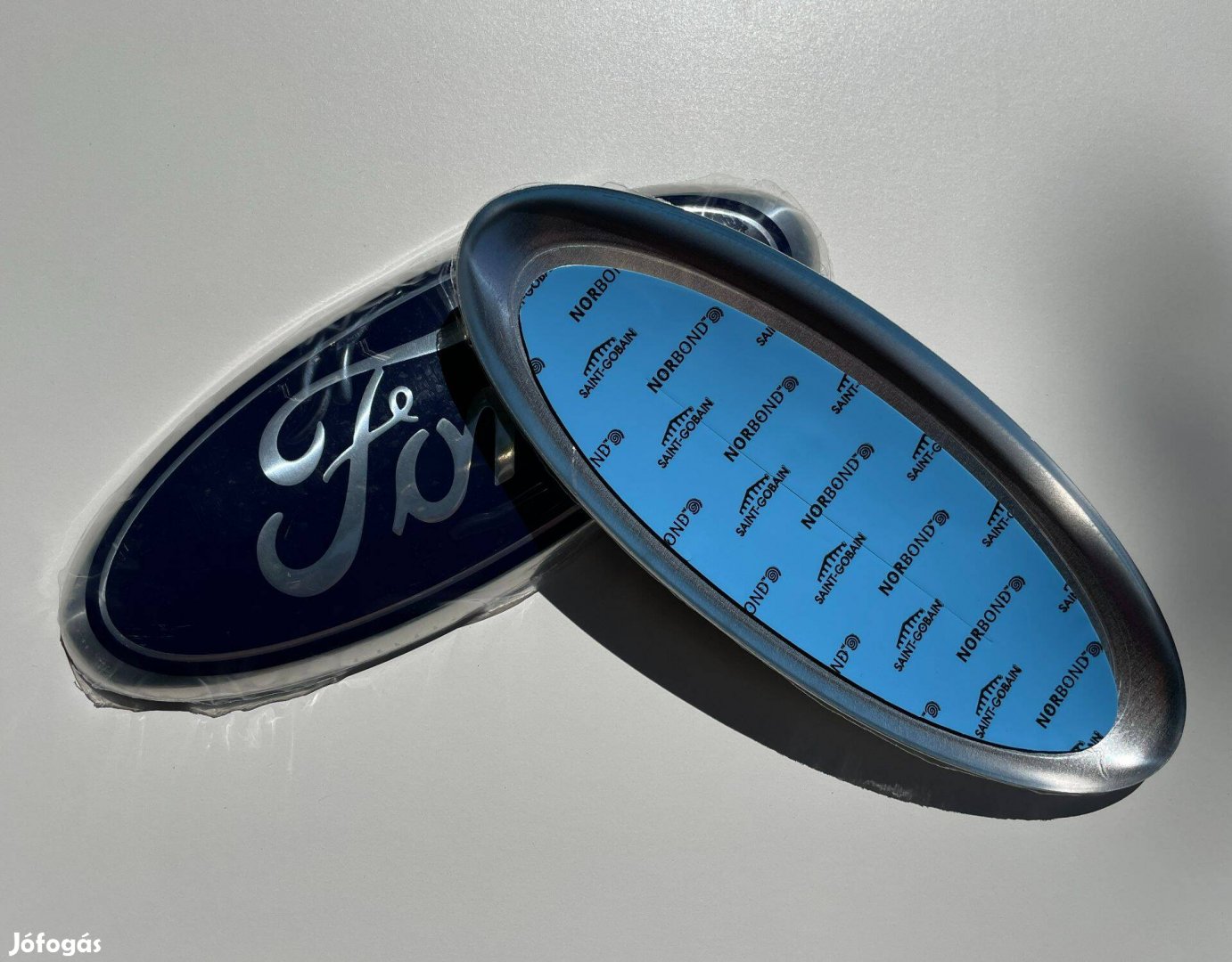 Új Ford Focus Mondeo Fiesta Ívelt JEL Logo Embléma Felirat Kiegészítő