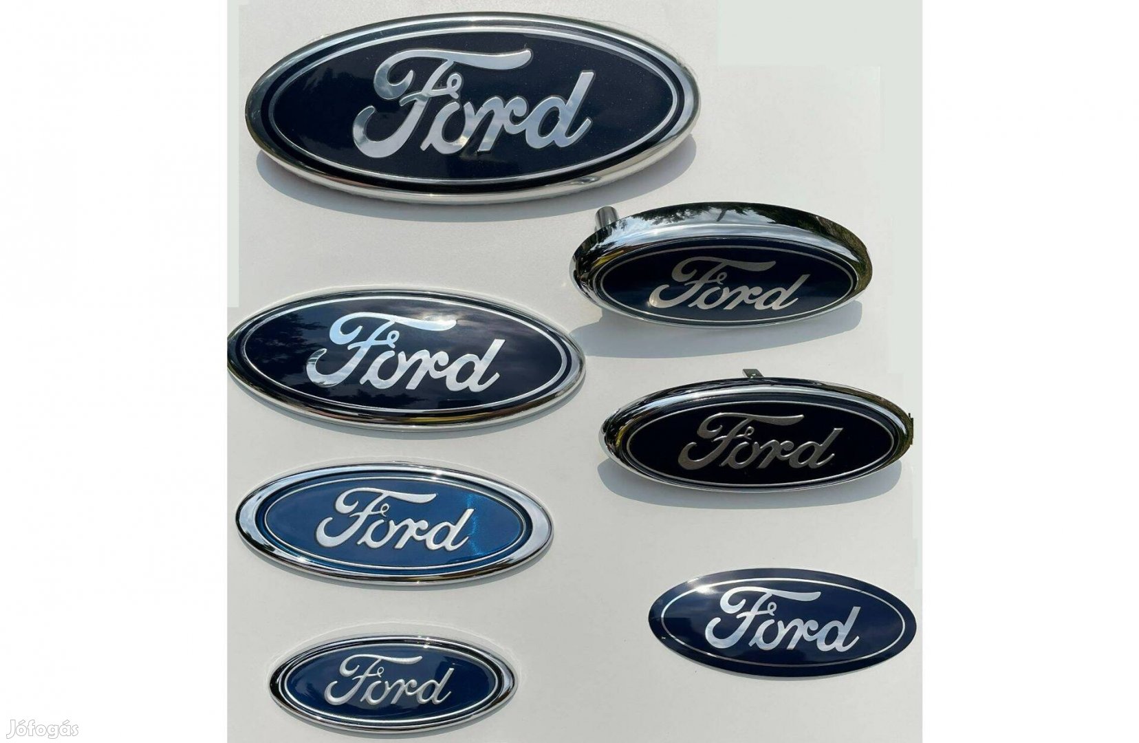 Új Ford Focus Mondeo Fiesta Transit stb JEL Logo Embléma Felirat