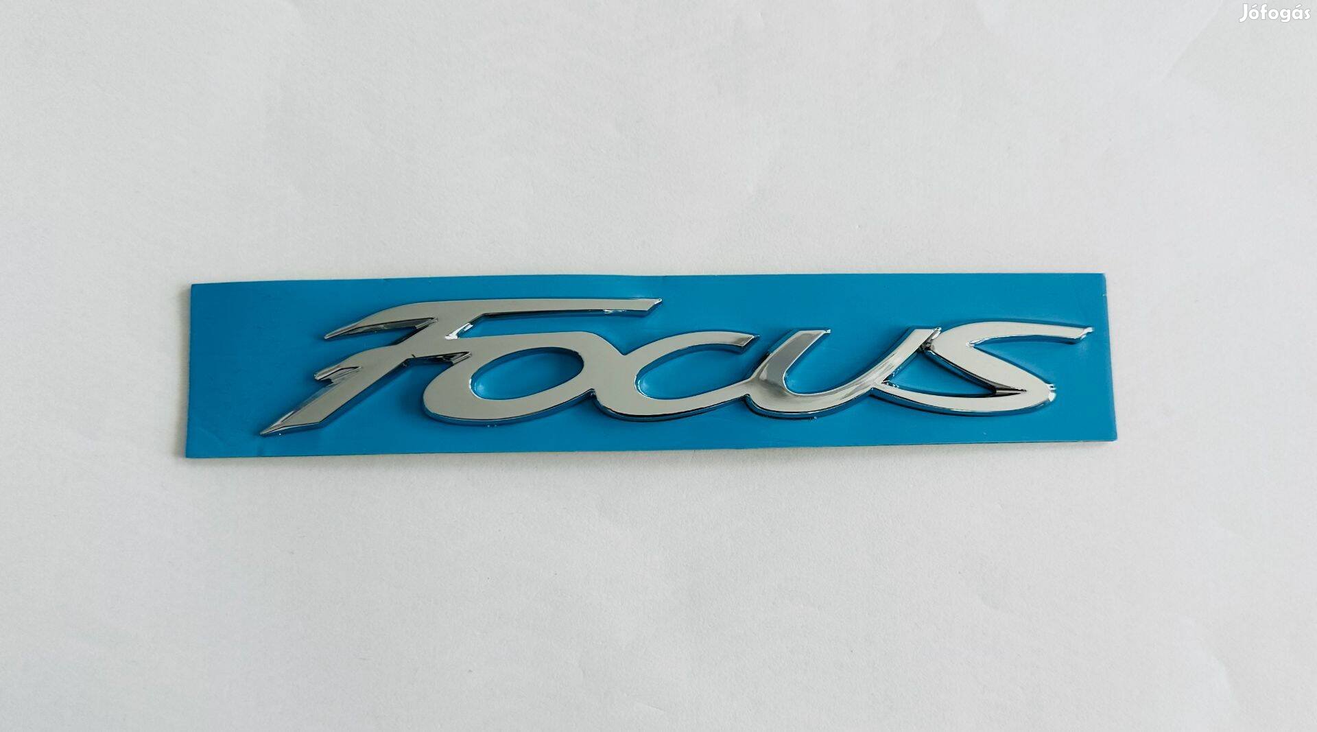 Új Ford Focus felirat embléma jel logó kiegészítő gépház csomagtér