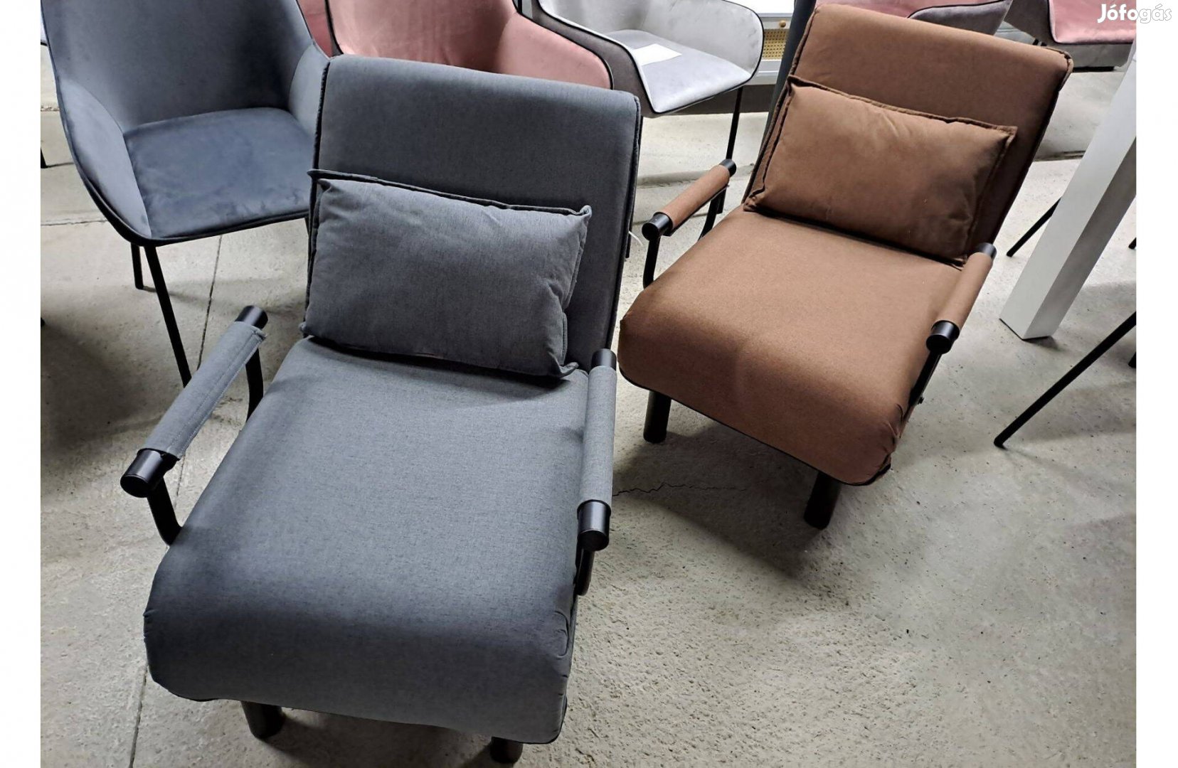 Új Fotelágy / ággyá alakítható fotel több színben