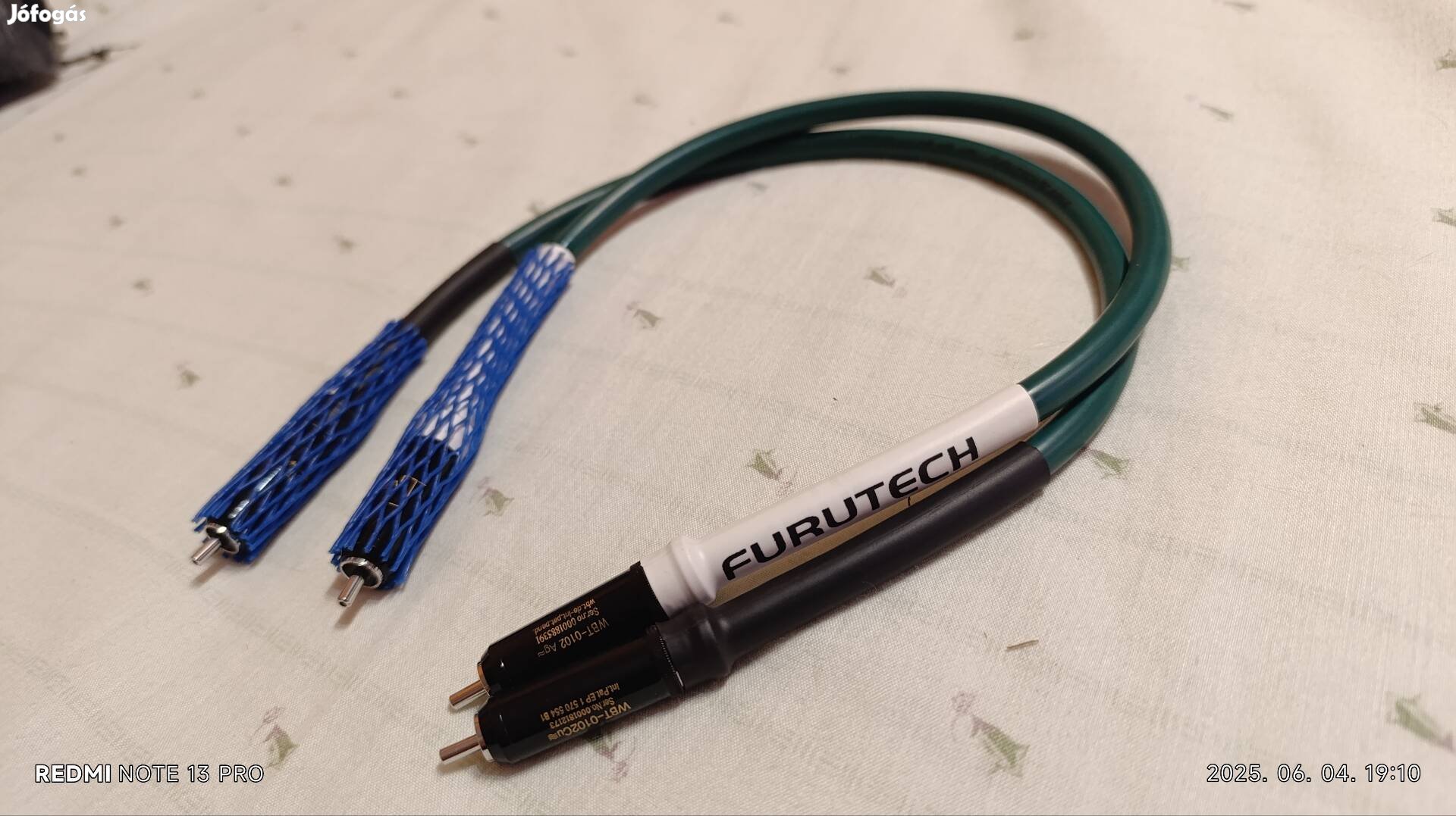 Új Furutech prémium RCA kábel pár eladó 