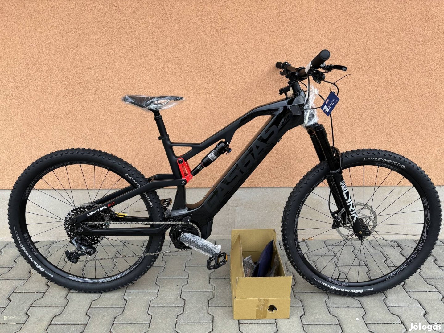 Új GAS GAS g light trail 3.0 karbon e fully mtb