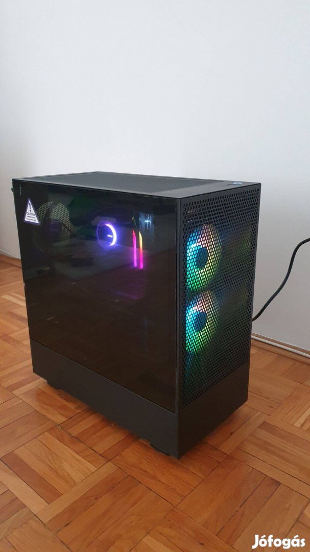 Új Gamer PC + 3 év Alza garival