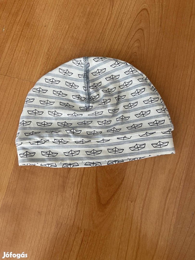 Új H&M fehér kék mintás kisfiú sapka