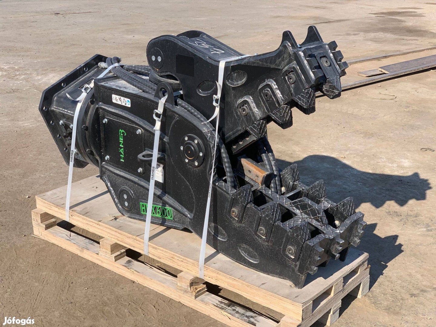 Új Haener HPX600 bontóolló-pulverizátor