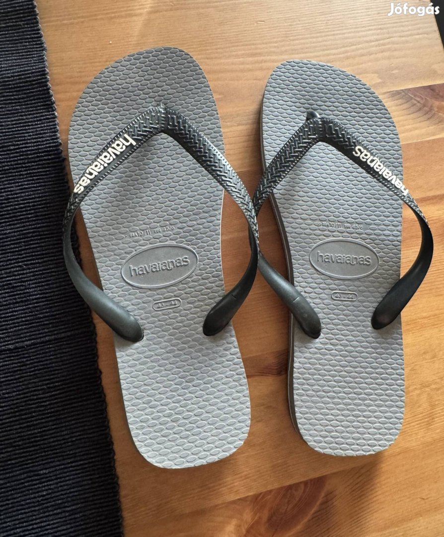 Új Havaianas papucs 43 44 szürke 