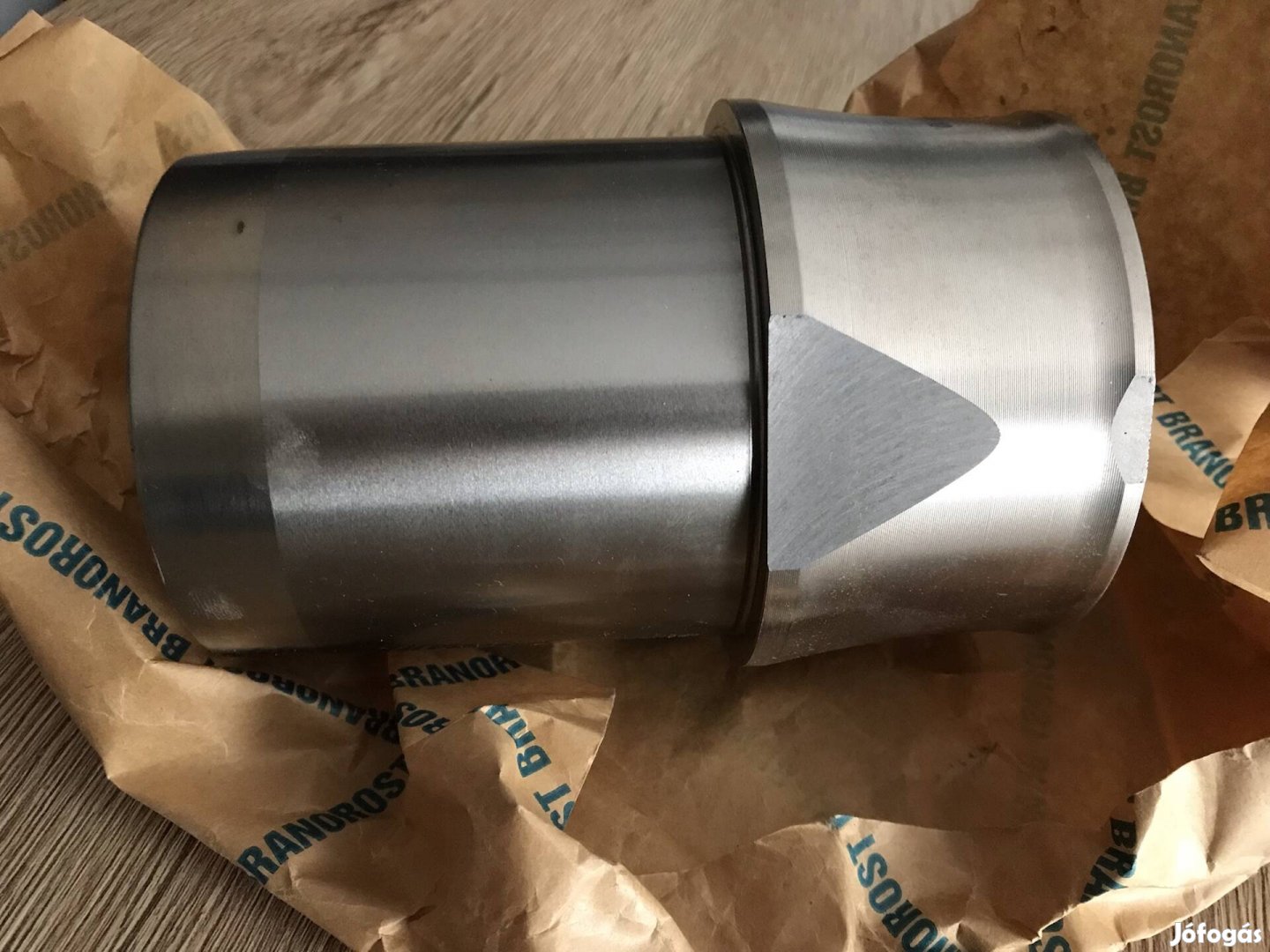 Új Hengerhüvely Cylinder Sleeve 628 011 01 10 86mm