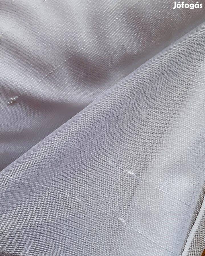 Új Hófehér csíkos függöny 2,3m x 184cm