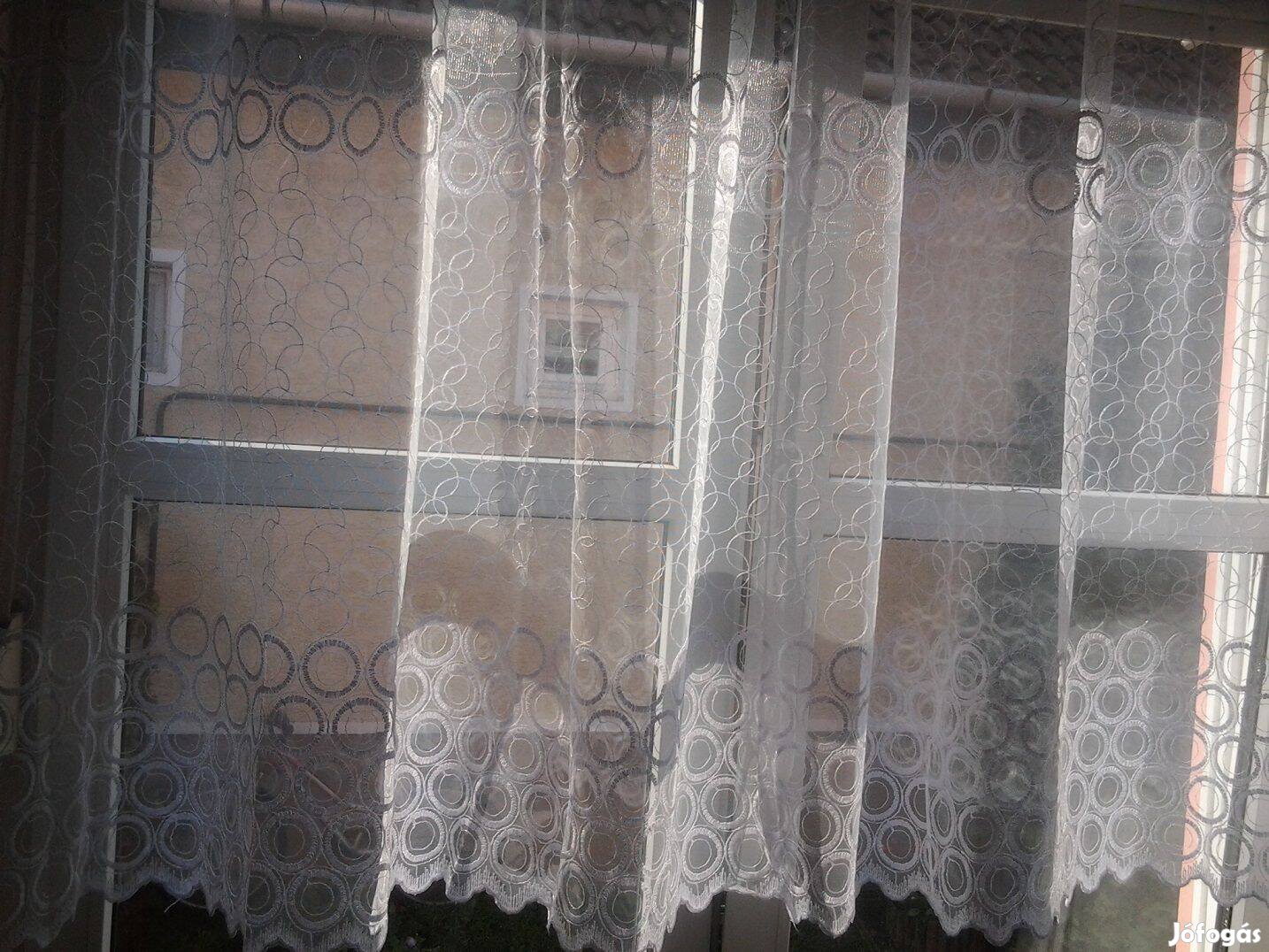 Új Hófehér körmintás függöny 3 m x 145 cm párban