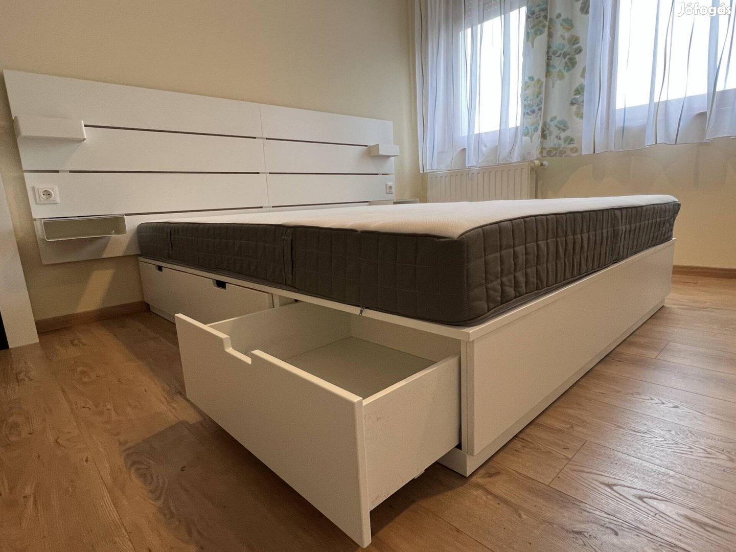 Új Ikea Nordli 160x200 ágy fejvéggel, tárolóval, matraccal eladó
