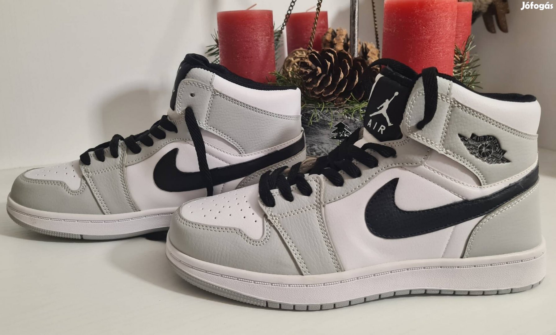 Új Jordan 1 Smoke Grey cipő eladó! 