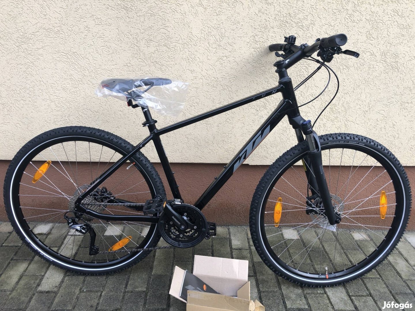 Új KTM Fun XT 3x10 seb. cross trekking 46cm-es vázmérettel