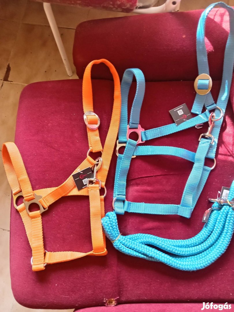 Új Kötőfék és vezető szár szettek. Lófelszerelések.