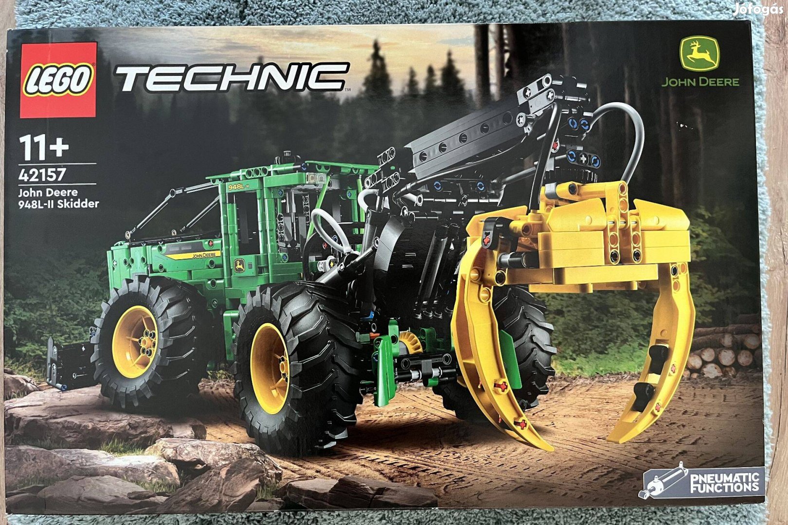 Új LEGO Technic - John Deere 948L-II Skidder eladó 42157