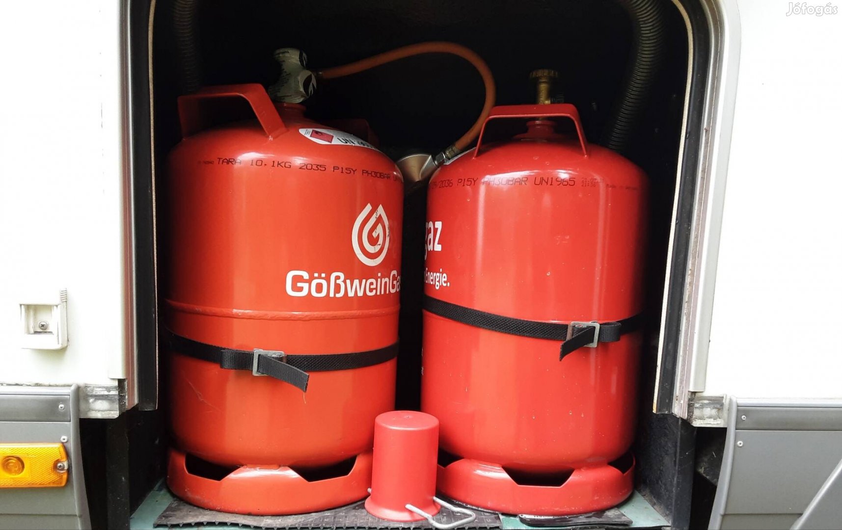 Új Lakóautó gázpalack 11kg-os új Töltött Német gázpalack 