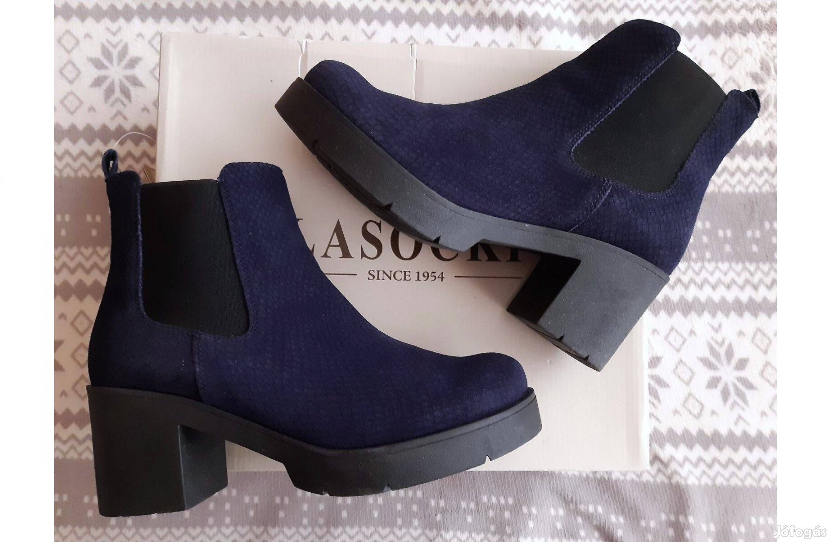 Új Lasocki bőr bokacsizma, 39-es